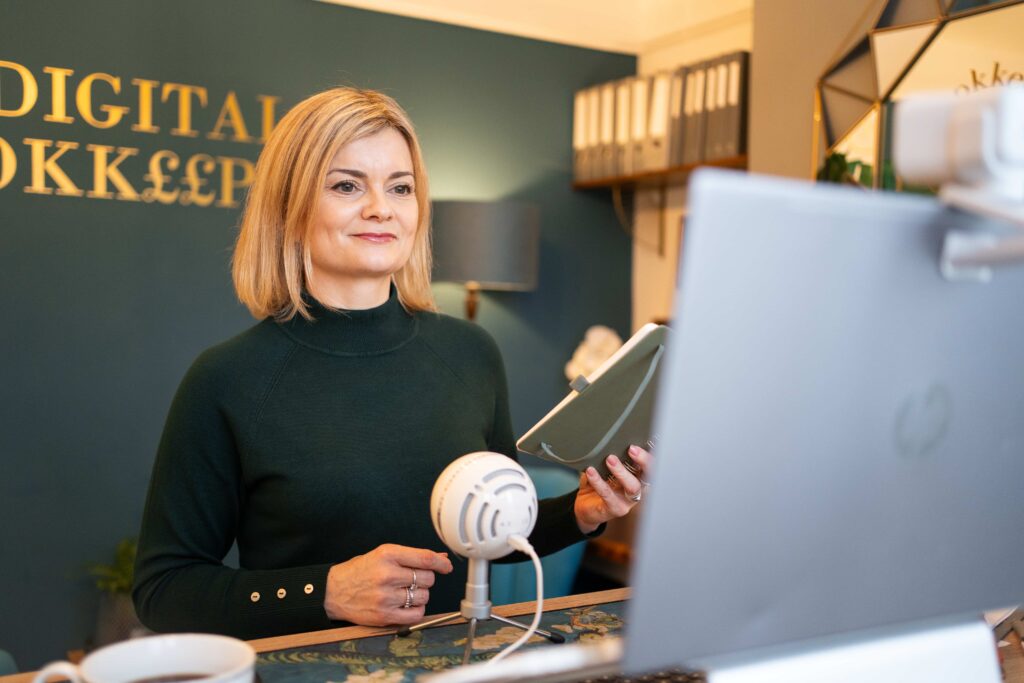 Jennifer Barker On Virtual Meeting | Digital Bookkeeping